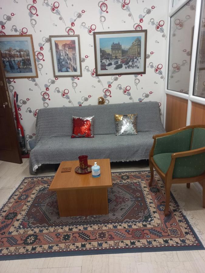 Διαμέρισμα Στο Κέντρο Της Πόλης Tripoli Exterior foto